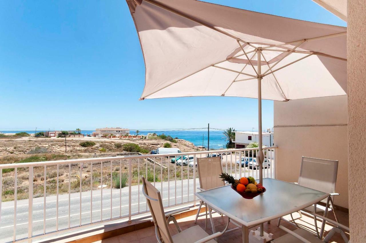 Bungalow frente al mar Torrevieja Exterior foto